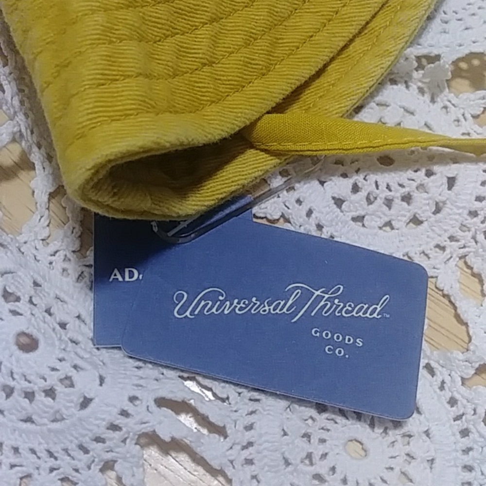 Universal Thread cap 68% cotton shell, NWT - Picture 2 of 5